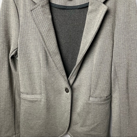 Betabrand Blazer Jacket Size Medium - Picture 3 of 6